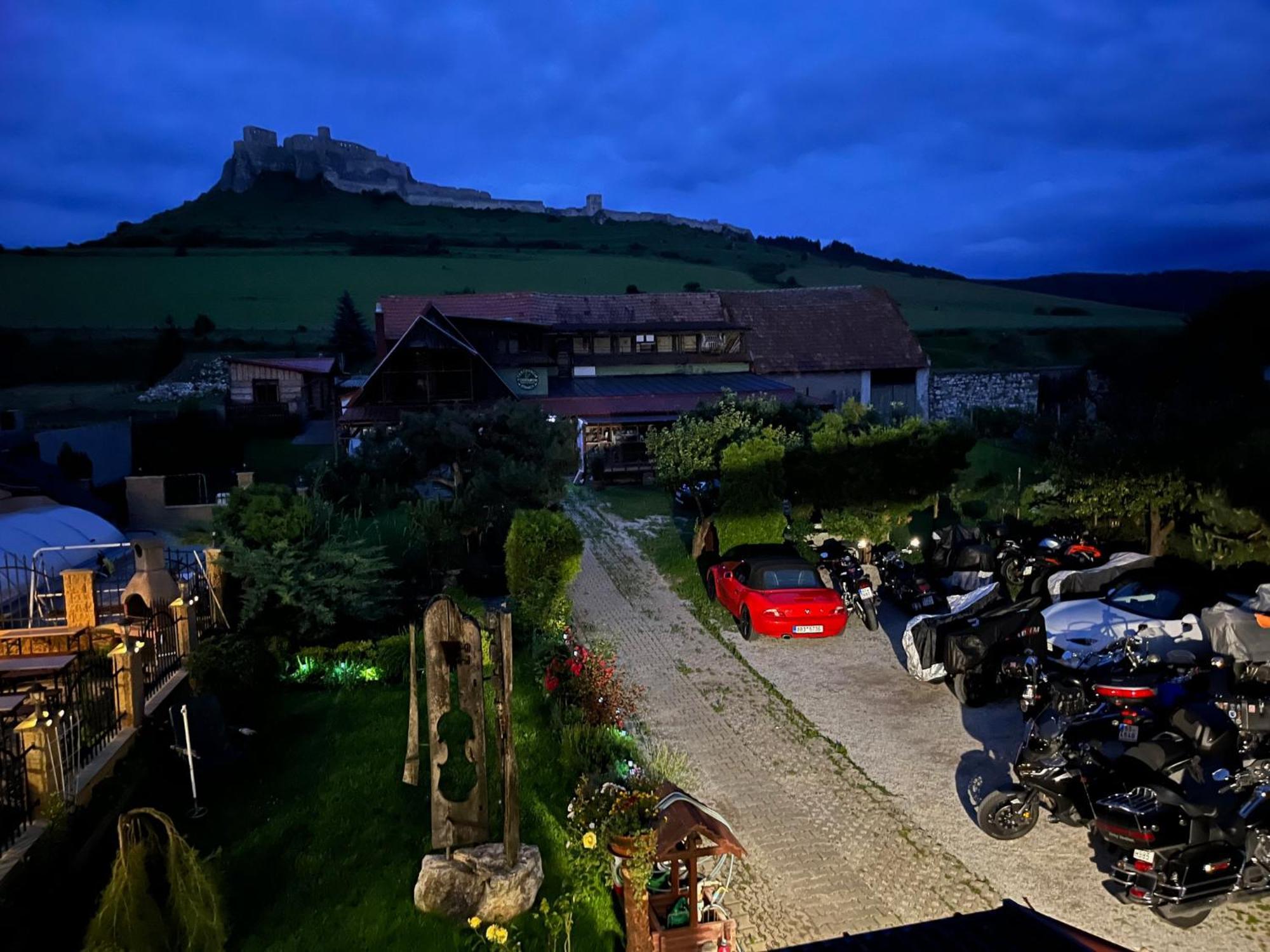 A+S Penzion Podzamok Spišské Podhradie Exterior foto